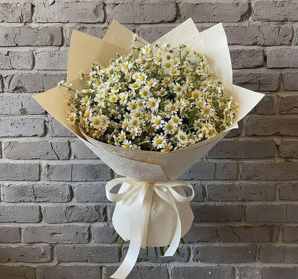 Букет Кустики радости в Хабаровске Букет цветов из: Ромашки в Хабаровске