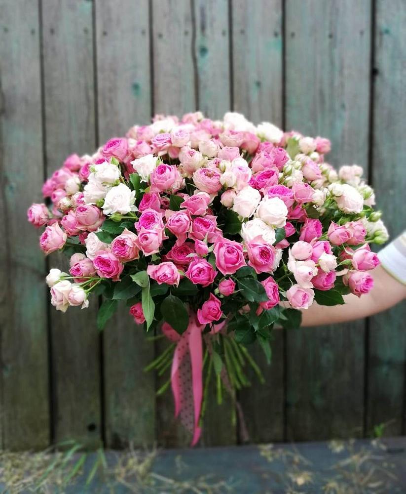 Розовые кустовые розы Натали и Лав Лидия в Хабаровске Букет Розовые кустовые розы Натали и Лав Лидия в Хабаровске